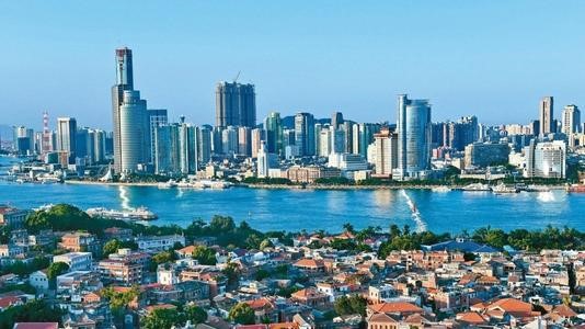 △从鼓浪屿瞭望厦门市区